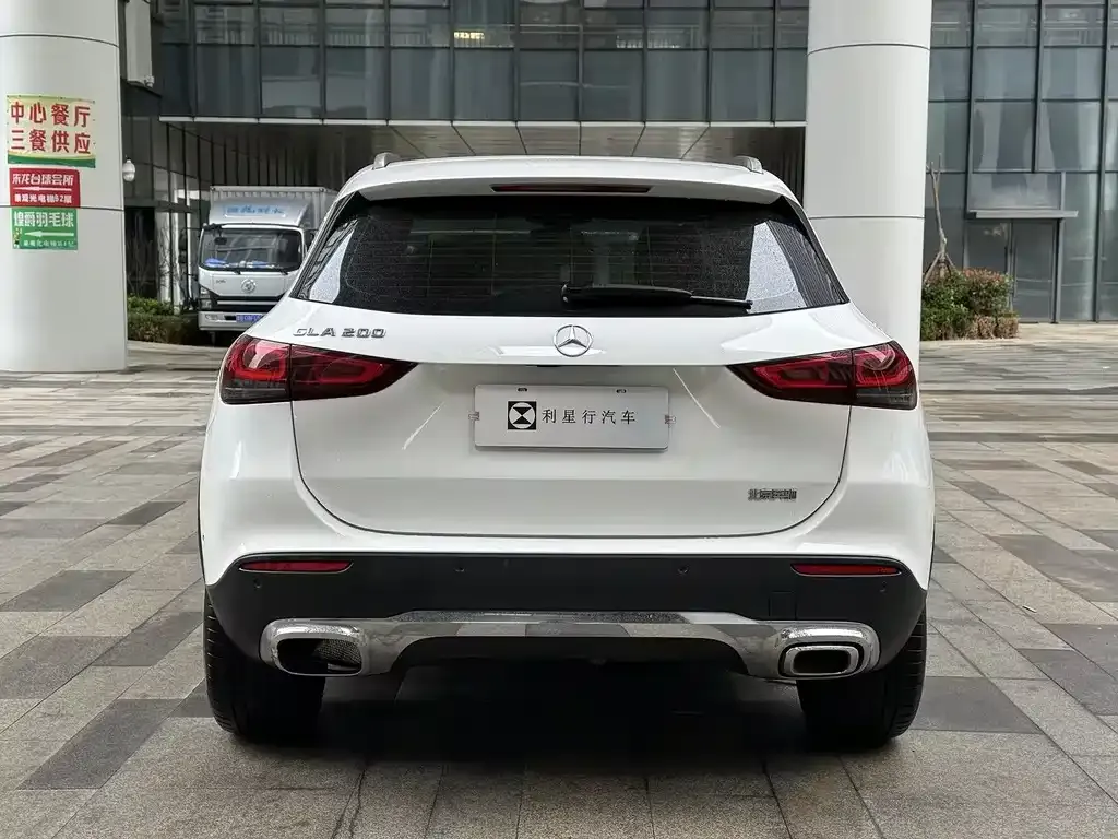 Mercedes-Benz GLA — фото 9