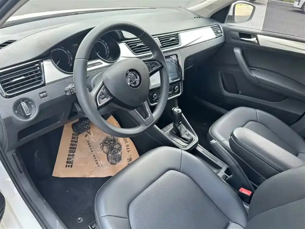 Skoda Rapid 2022 из CN, фото 5