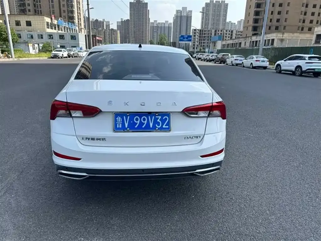 Skoda Rapid 2022 из CN, фото 9