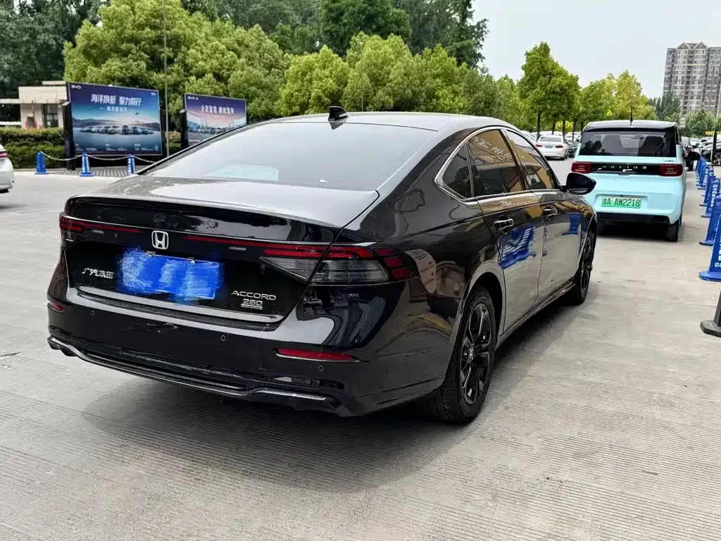 Honda Accord 2025 из CN, фото 4