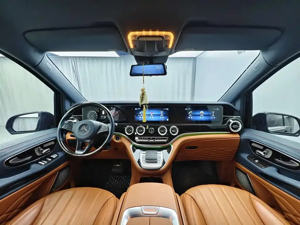 Mercedes-Benz Vito 2023 из CN, фото 5