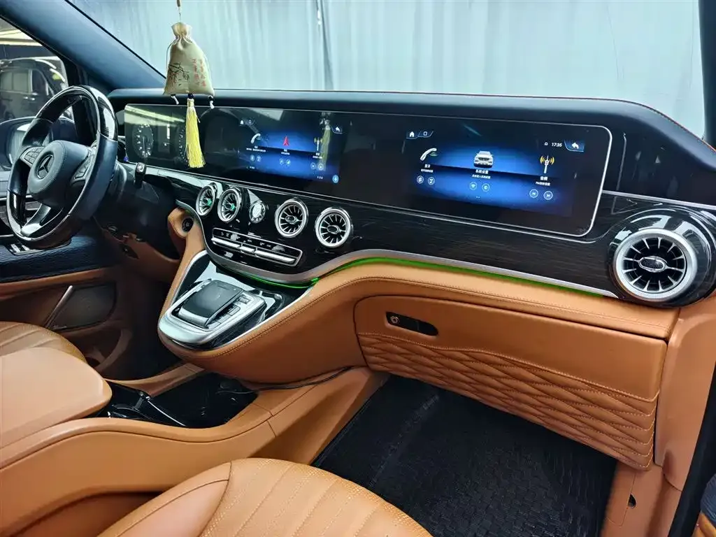 Mercedes-Benz Vito 2023 из CN, фото 3