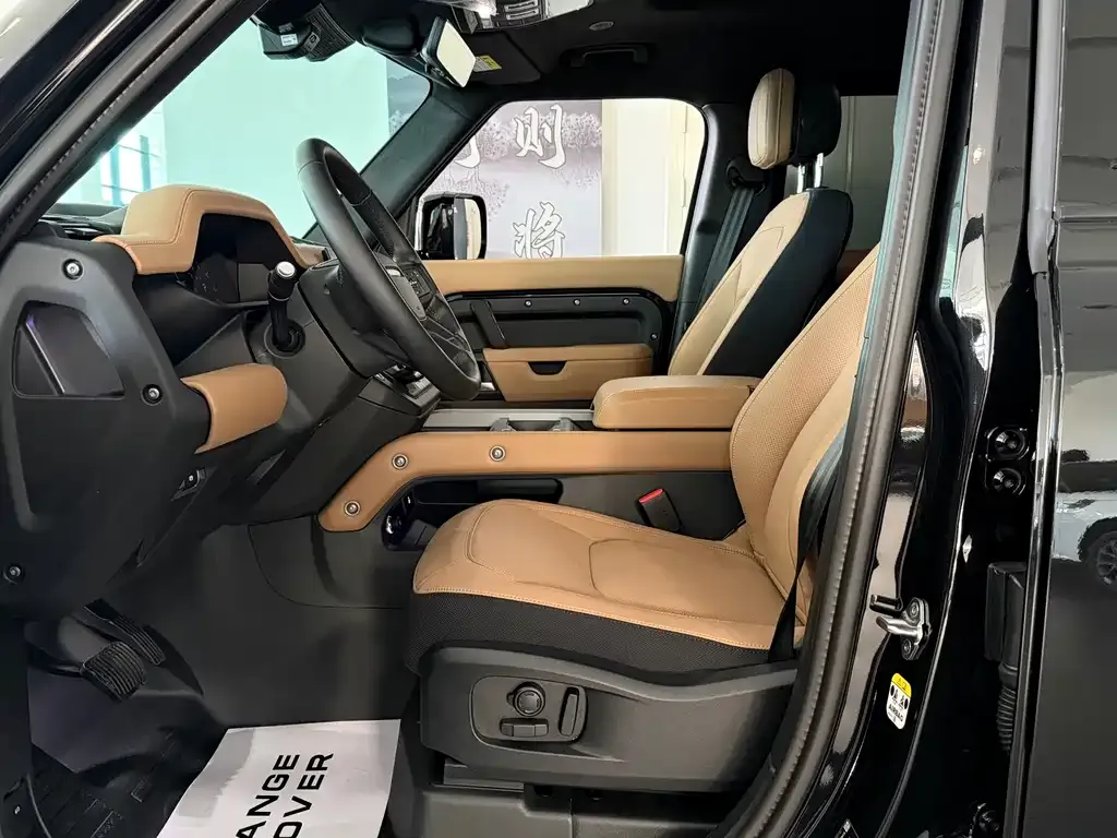 Land Rover Defender — фото 9