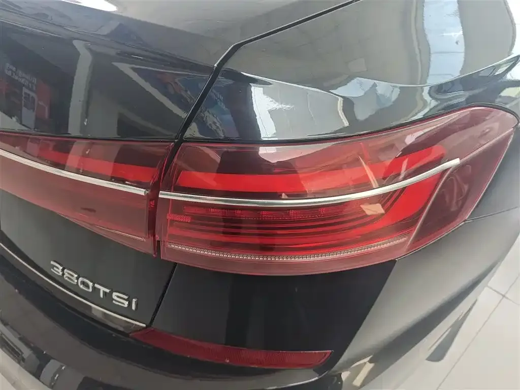 Volkswagen Passat 2022 из CN, фото 6