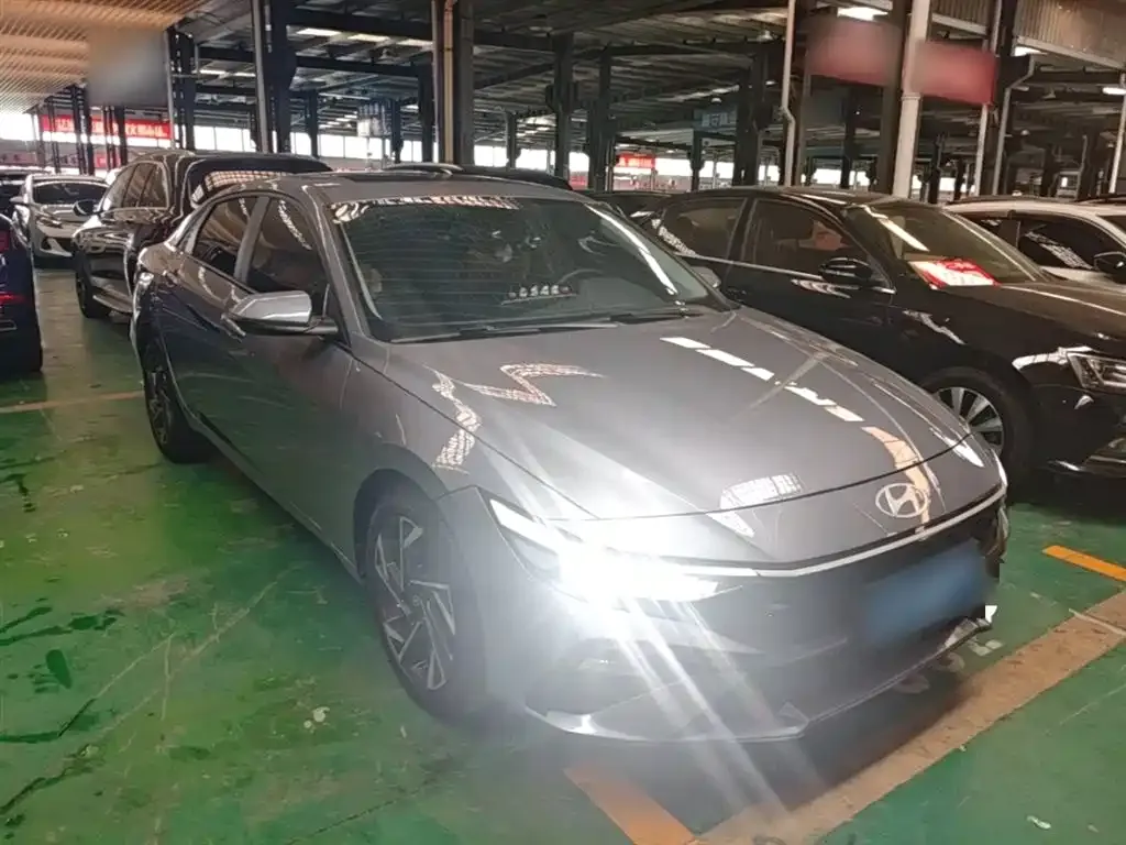 Hyundai Elantra 2024 из CN, фото 5