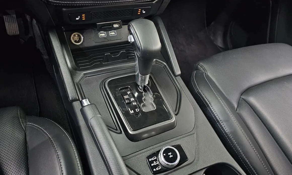 KG Mobility (Ssangyong) Rexton 2023 из KR, фото 9