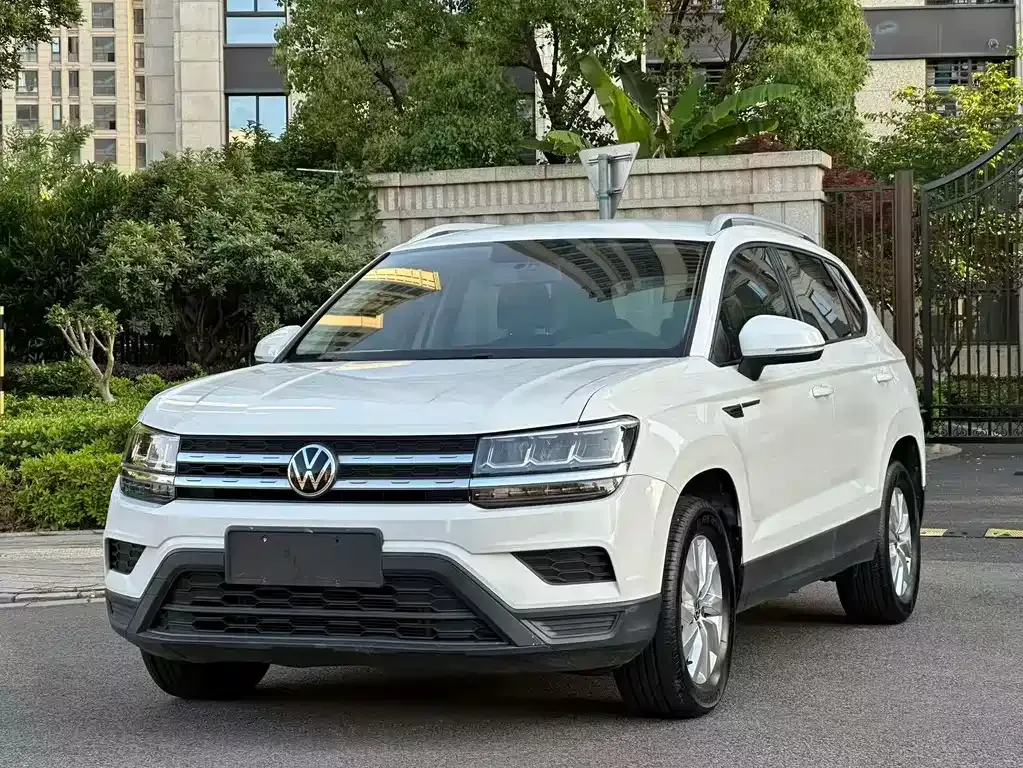 Volkswagen Tharu — фото 1