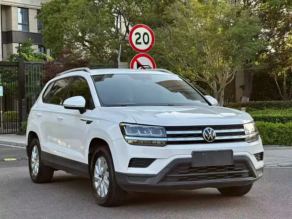 Volkswagen Tharu — фото 9