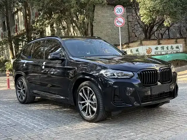 BMW X3 — фото 7