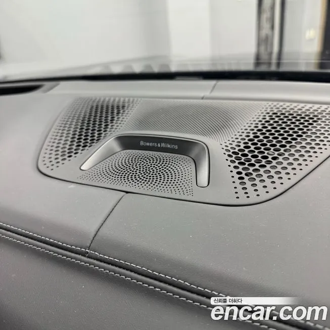 BMW X6M 2023 из KR, фото 2