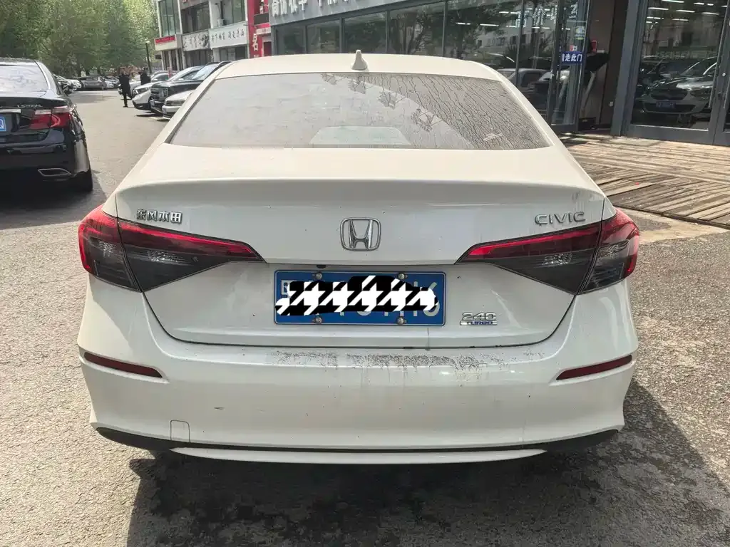 Honda Civic — фото 4