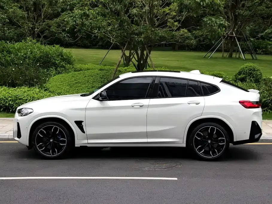 BMW X4 M40i 2024 из CN, фото 9