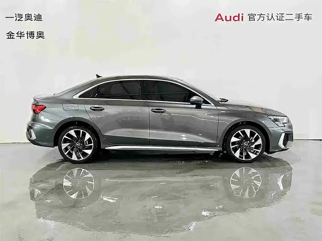 Audi A3 2024 из CN, фото 3