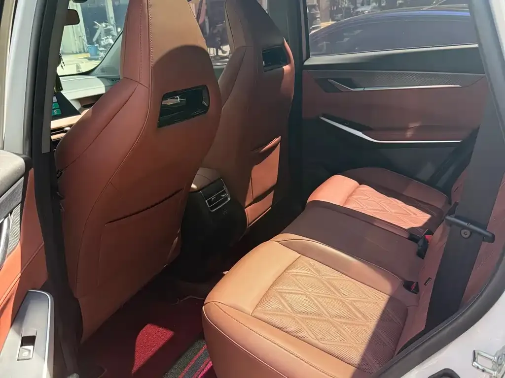 Changan CS75PLUS — фото 4