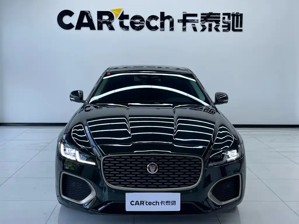 Jaguar XFL — фото 10