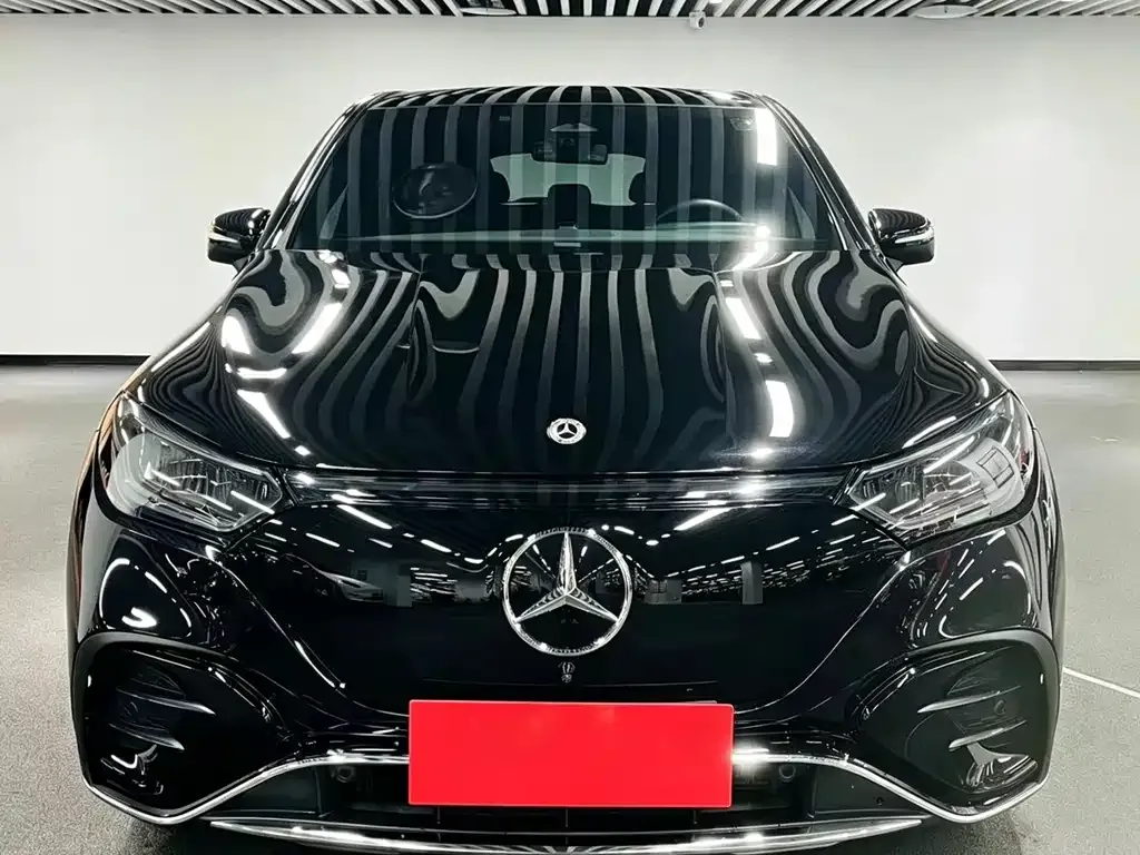 Mercedes-Benz EQE SUV 2023 из CN, фото 8