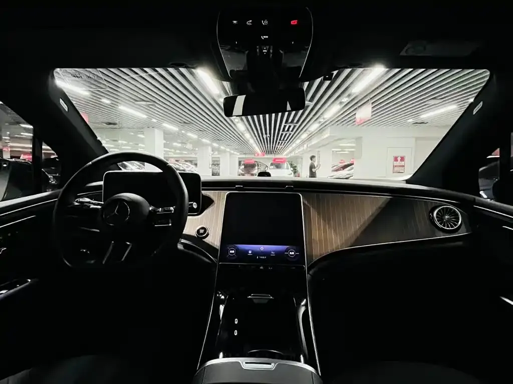 Mercedes-Benz EQE SUV 2023 из CN, фото 4