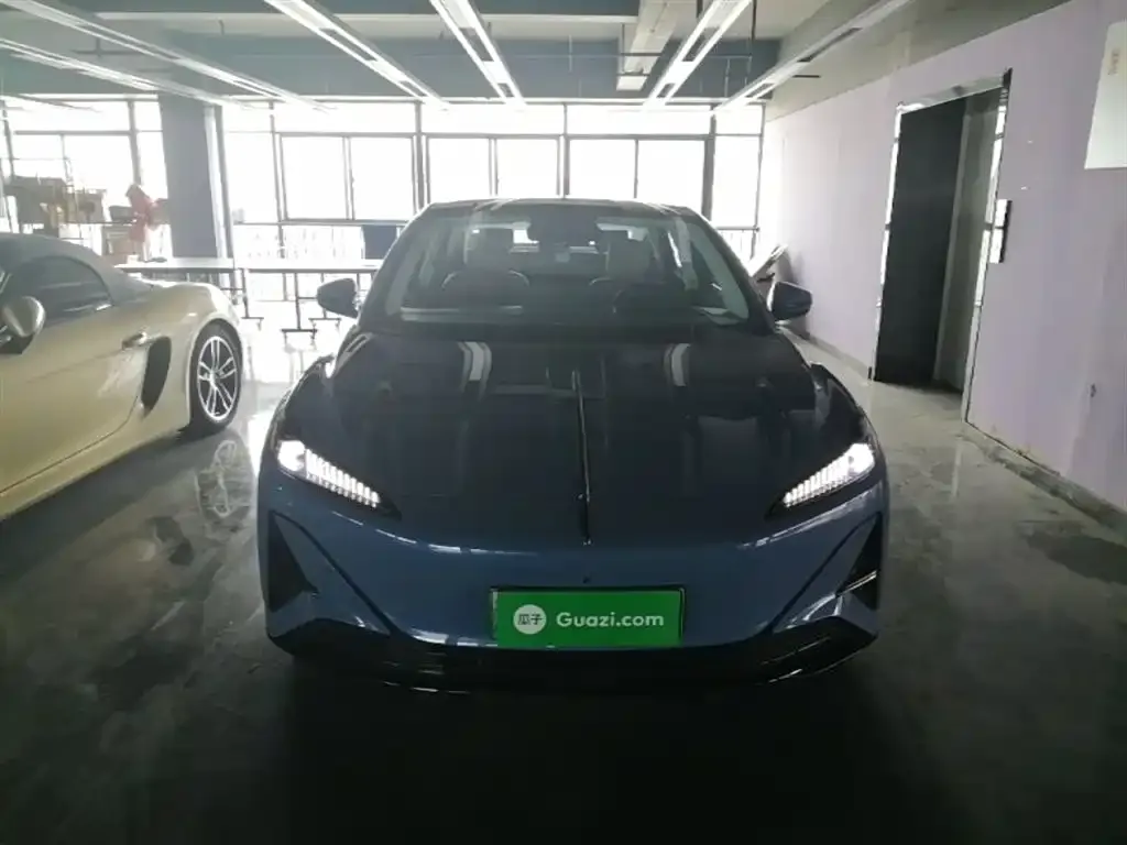 Hongqi Tiangong 05 2025 из CN, фото 6