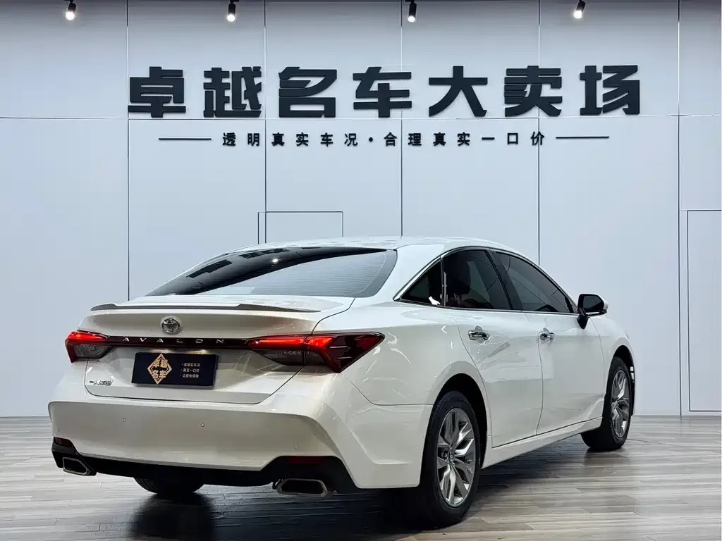Toyota Avalon 2021 из CN, фото 9