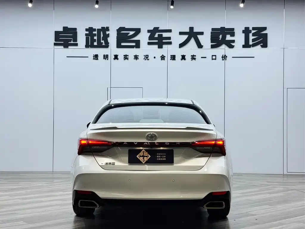 Toyota Avalon 2021 из CN, фото 10
