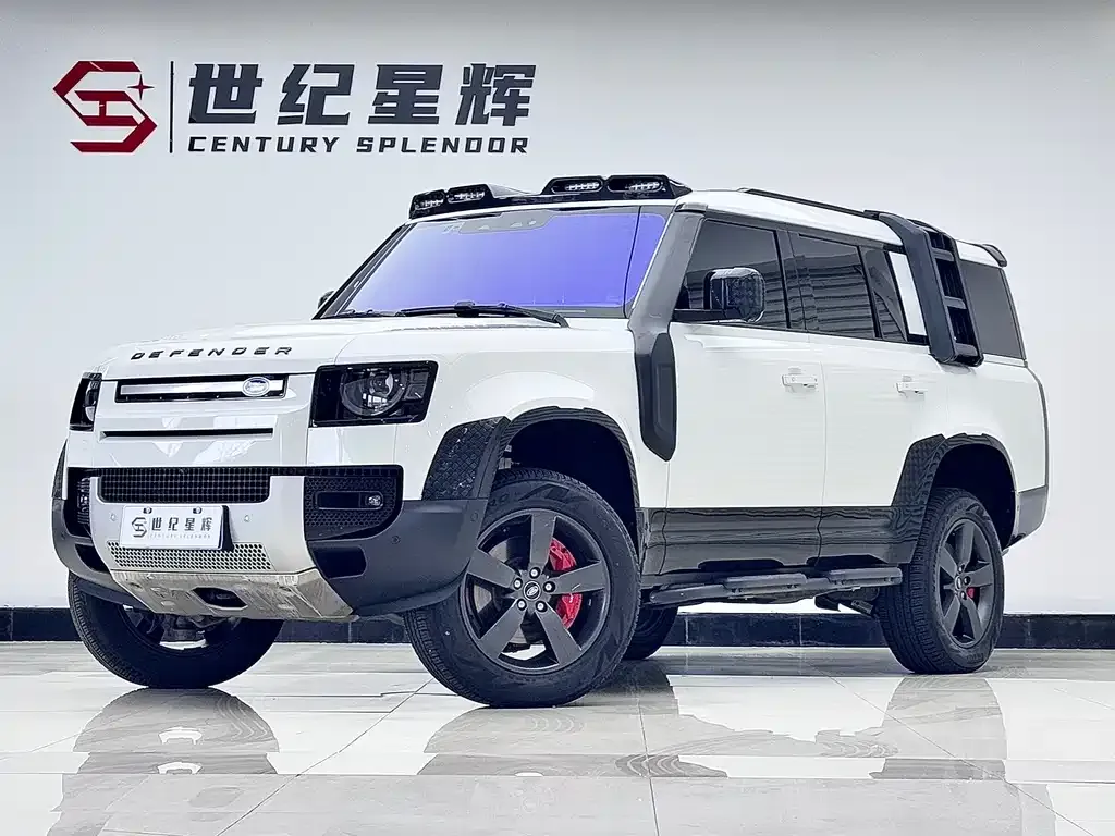 Land Rover Defender — фото 1