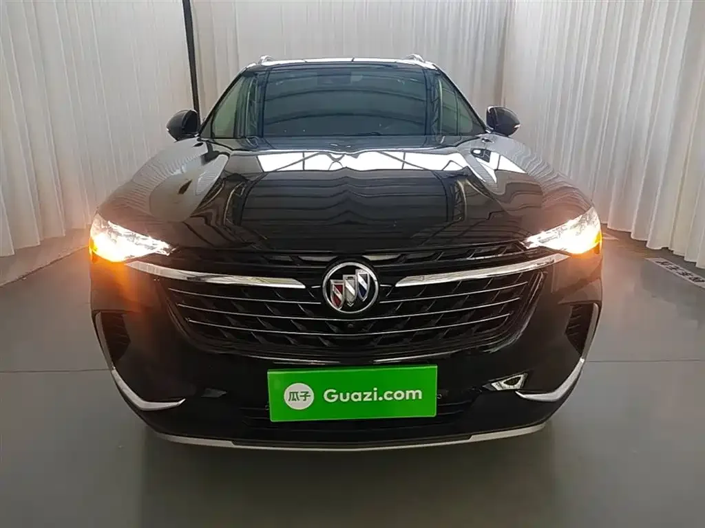 Buick Envision Plus — фото 2