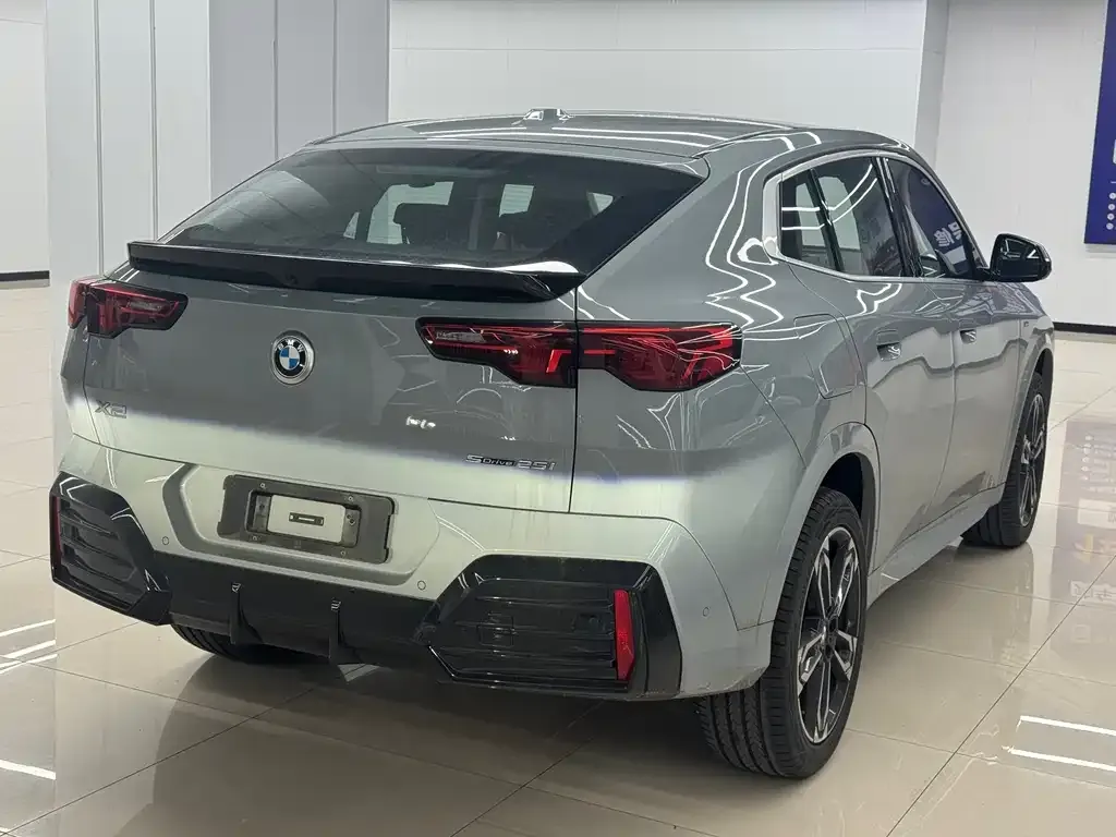 BMW X2 (Import) — фото 9