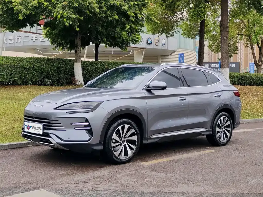 BYD PLUS New Energy — фото 1