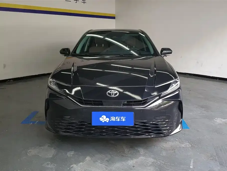 Toyota Camry 2024 из CN, фото 2