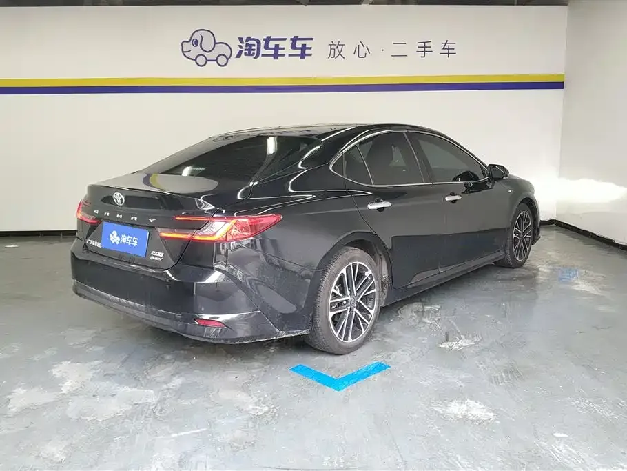 Toyota Camry 2024 из CN, фото 5