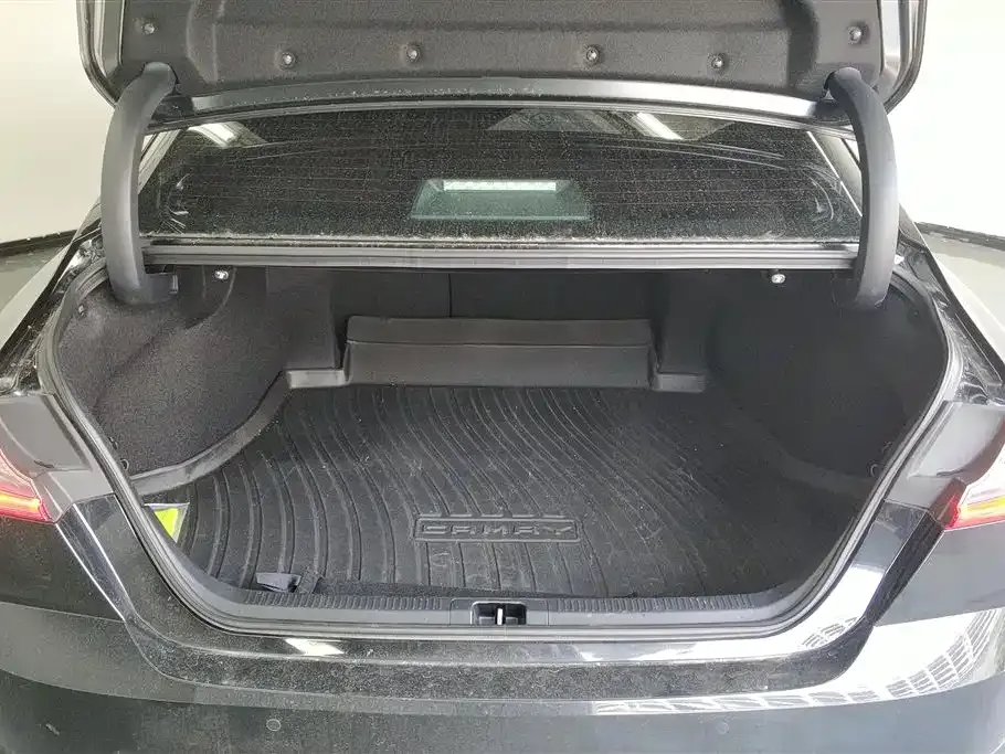 Toyota Camry 2024 из CN, фото 7