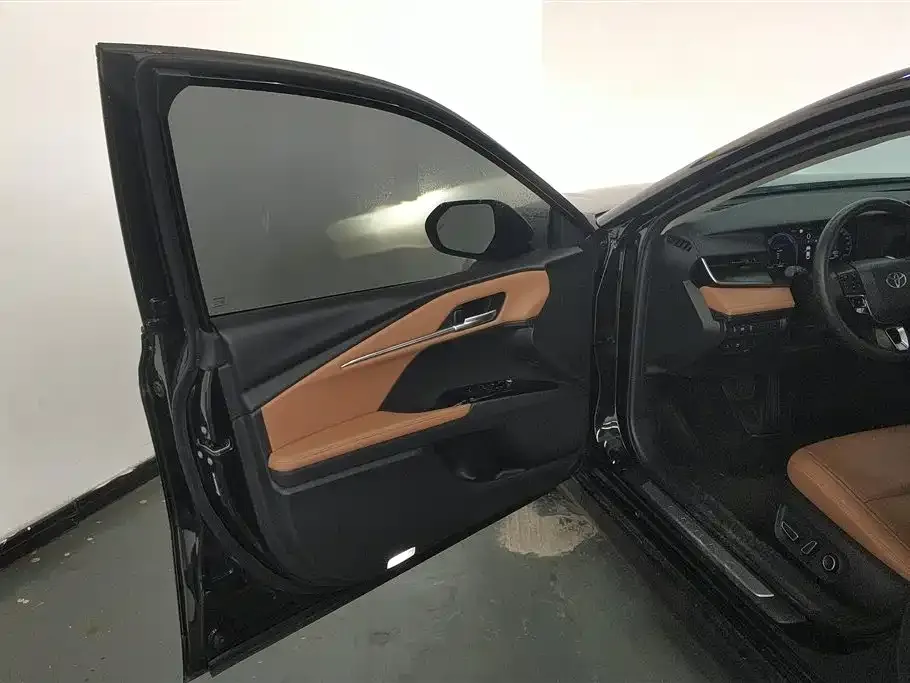 Toyota Camry 2024 из CN, фото 4