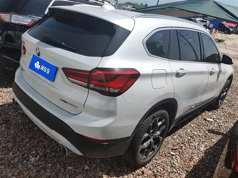 BMW X1 — фото 2