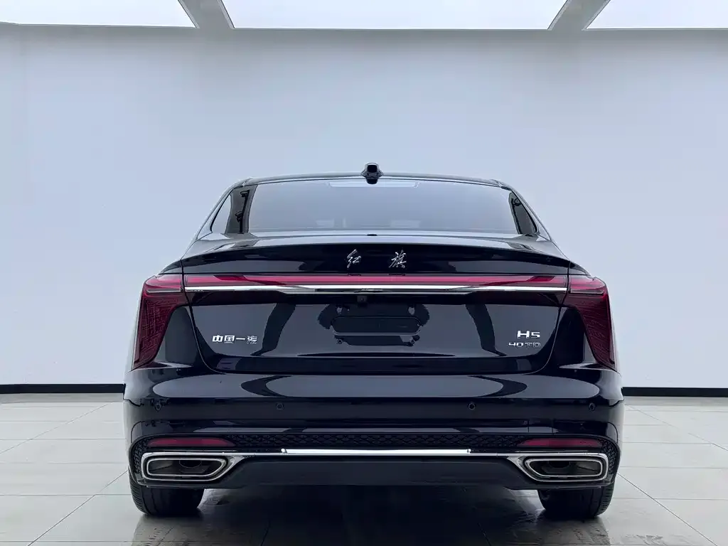 Hongqi H5 — фото 2