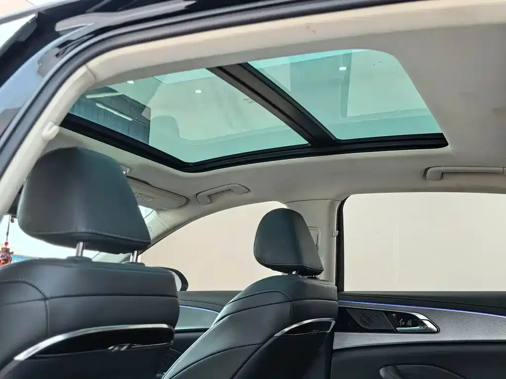 Hongqi H5 2024 из CN, фото 6