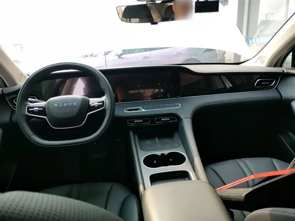 Roewe D7 2025 из CN, фото 4