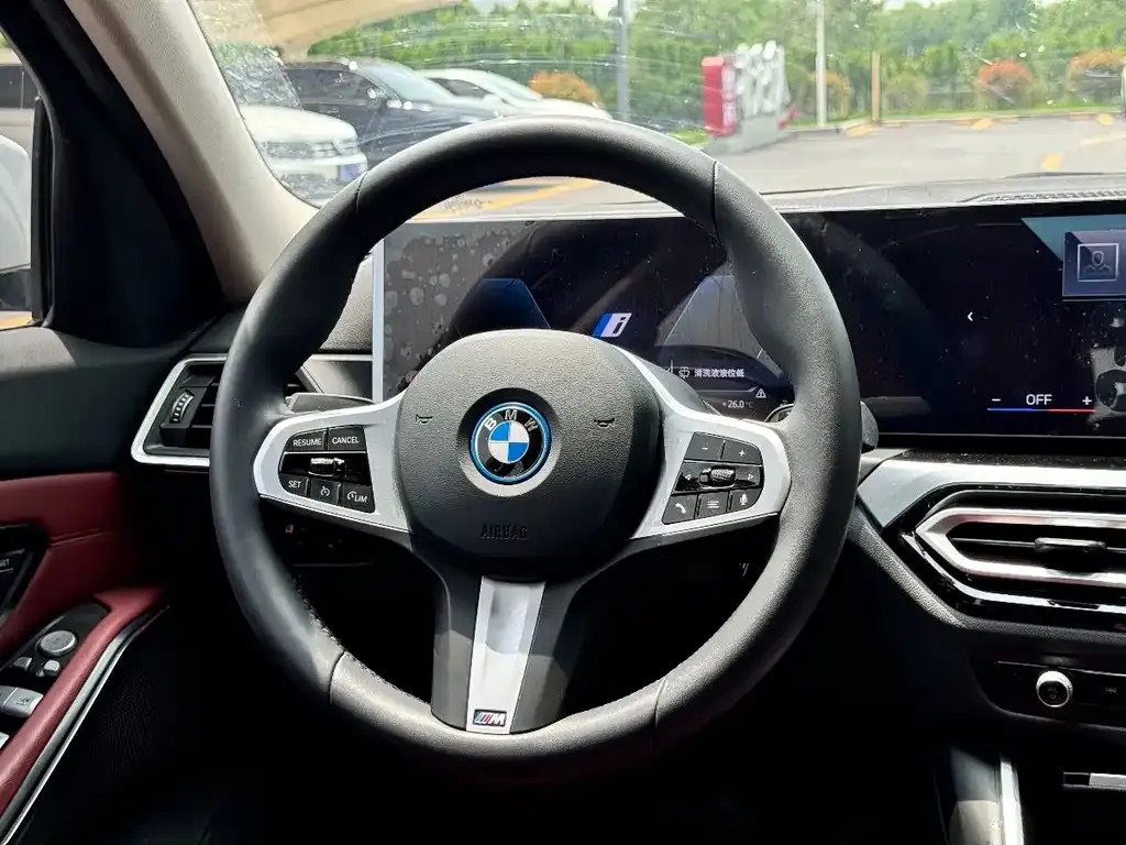 BMW i3 2024 из CN, фото 3