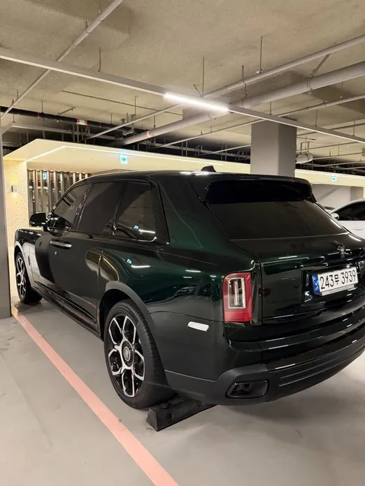 Rolls-Royce Cullinan 2023 из KR, фото 2