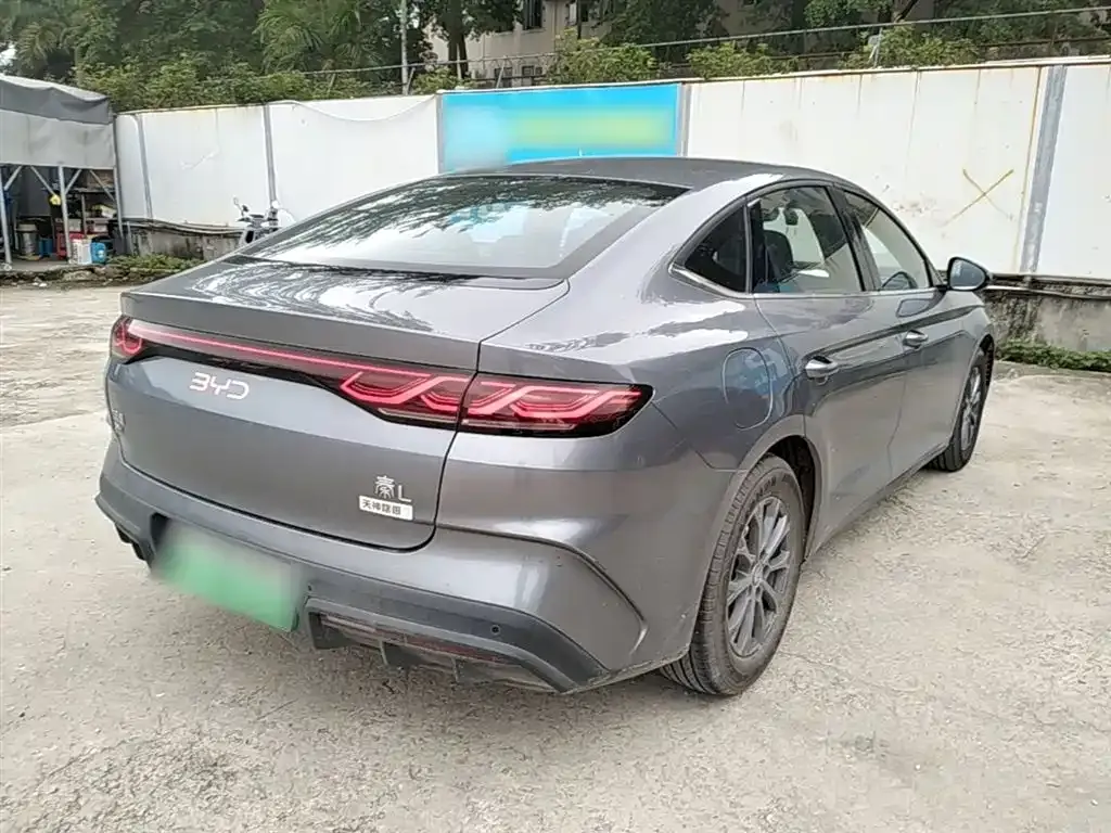 BYD Qin L 2025 из CN, фото 5