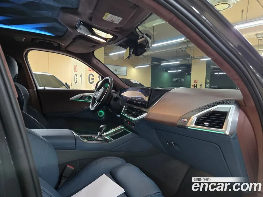 BMW XM 2025 из KR, фото 2