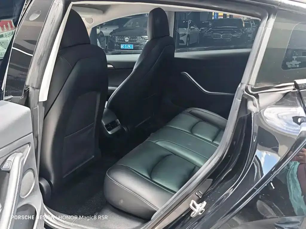 Tesla Model 3 2022 из CN, фото 5