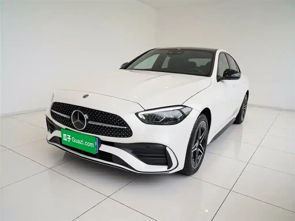 Mercedes-Benz C-Class — фото 1