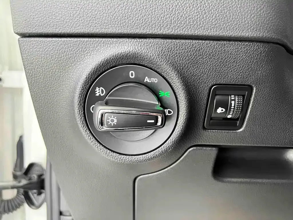 Skoda Karoq 2022 из CN, фото 8