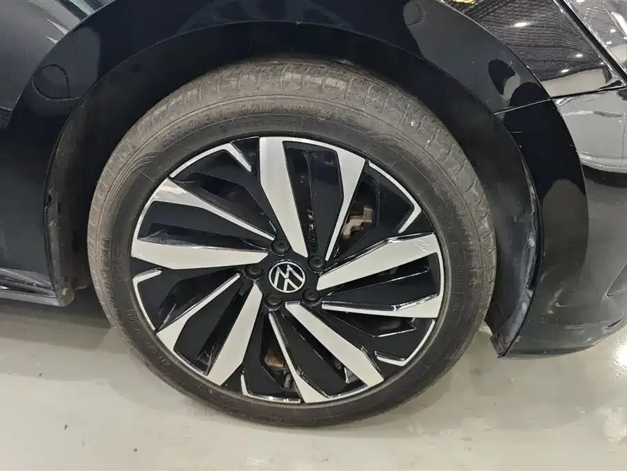 Volkswagen Passat — фото 5