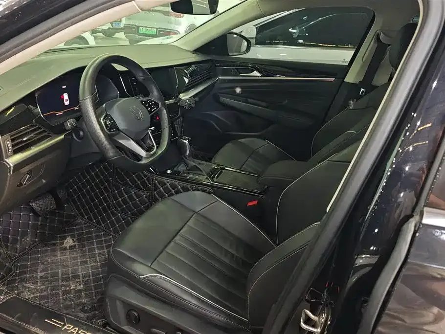 Volkswagen Passat — фото 10