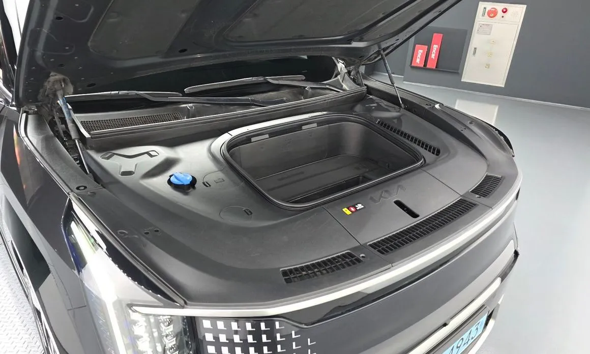 Kia EV9 2024 из KR, фото 9