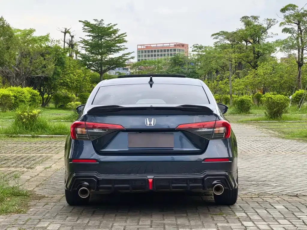 Honda Civic — фото 10