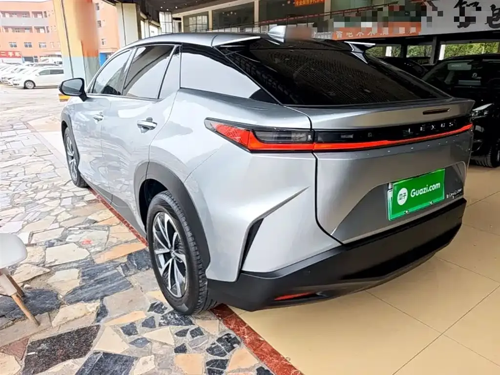 Lexus RZ 2023 из CN, фото 8