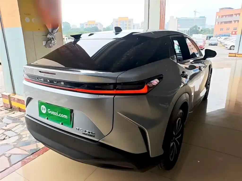 Lexus RZ 2023 из CN, фото 9
