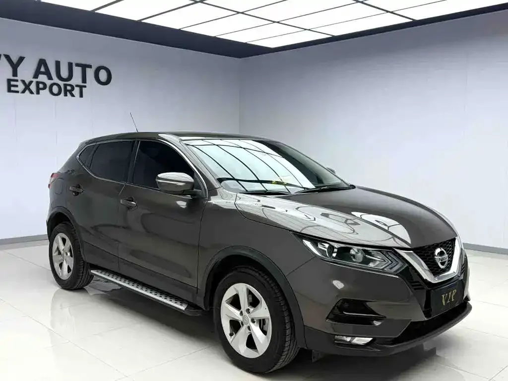 Nissan Qashqai — фото 6